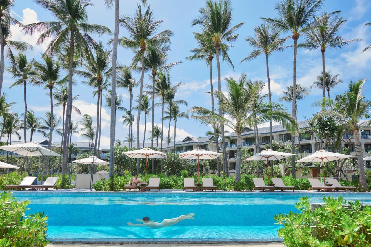 Centara Reserve Samui - SHA Plus Chaweng  Esterno foto The swimming pool at the resort