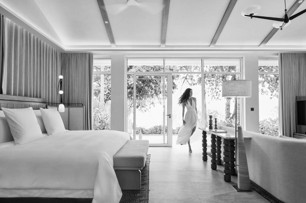 Centara Reserve Samui - SHA Plus Chaweng  Esterno foto A guest room at The Standard East Village